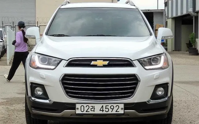 캡티바 중고차 캡티바 2.0 2WD LT디럭스팩 매물 사진 3 - 2017/12 109,163km